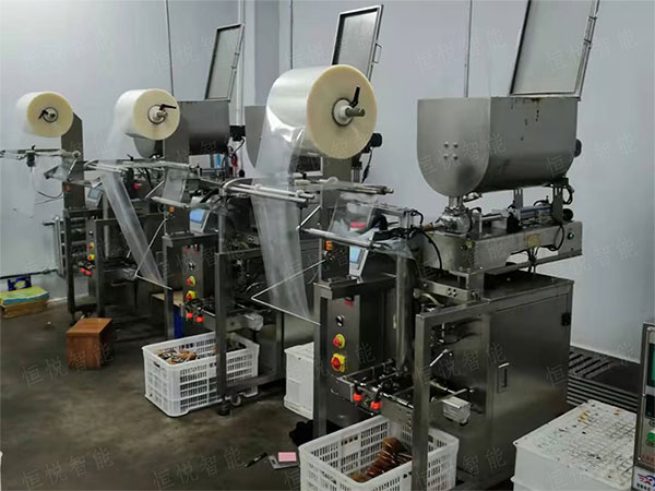 智能化全自動醬料包裝機(jī)，食品生產(chǎn)之所需